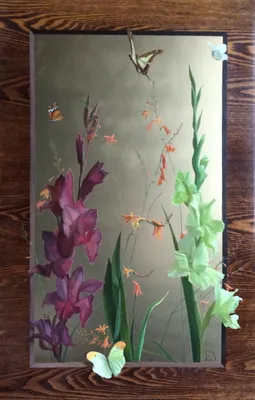 Гладиолусы и бабочки 